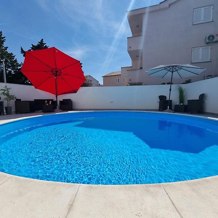 Summer Holiday Apartments Novalja Ngoại thất bức ảnh
