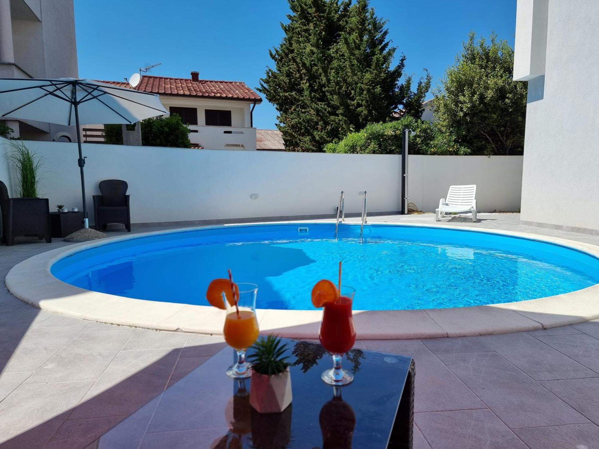 Summer Holiday Apartments Novalja Ngoại thất bức ảnh